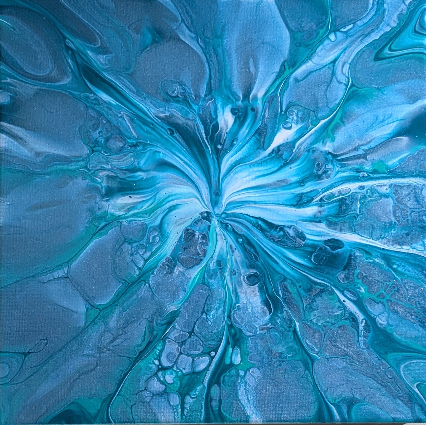 Colander Pour -- Blossom Blast